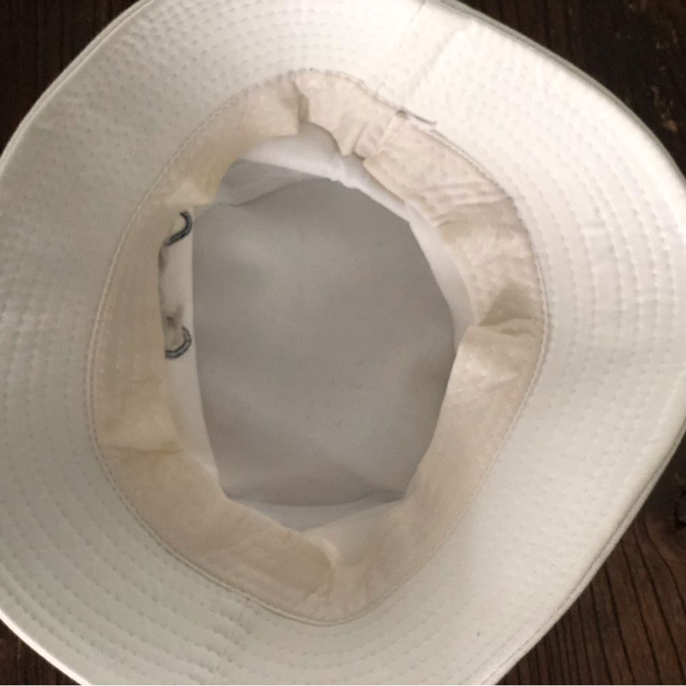 Peekaboo Frenchie Dog Bucket Hat White Black - Picture 4 of 5